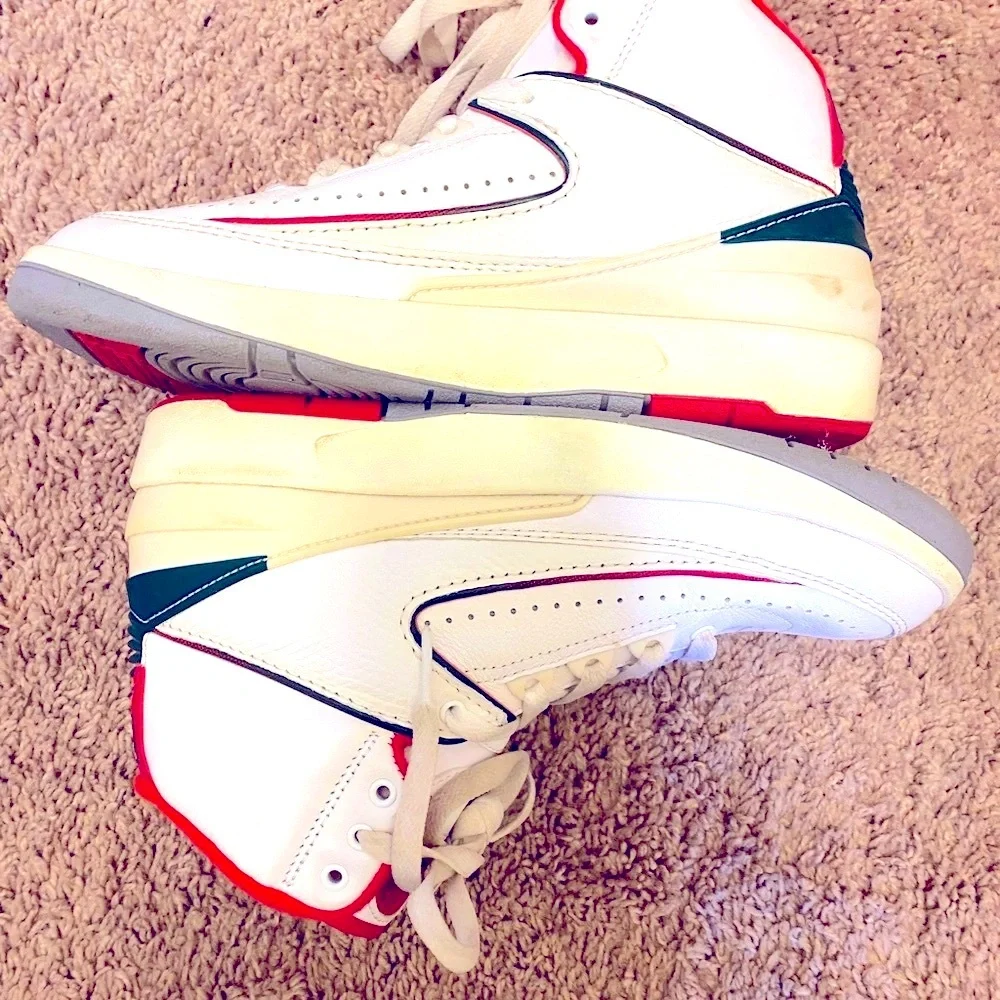 Nike Air Jordan White Red Green High-Top Classic Basketball Size 5 Big Kids